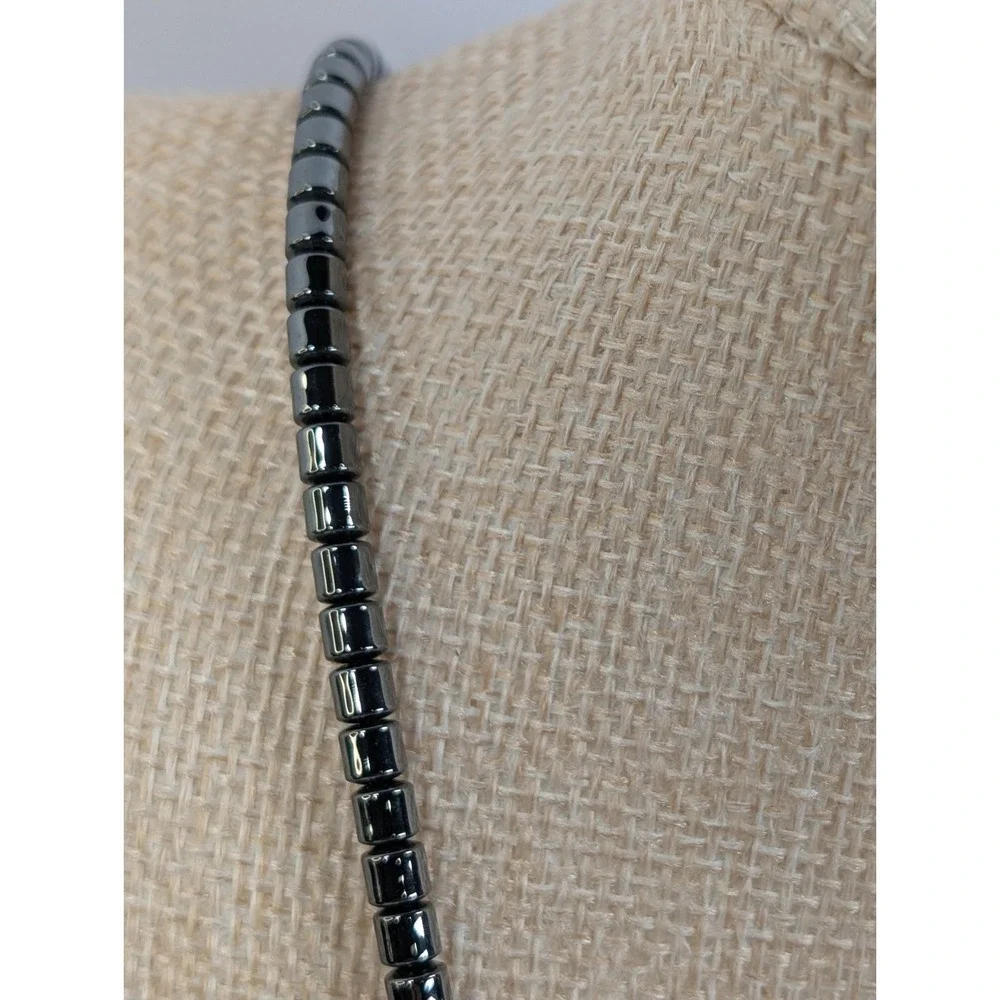 Vintage  Grey Hematite Heart Pendant Beaded‎ Length  24 In